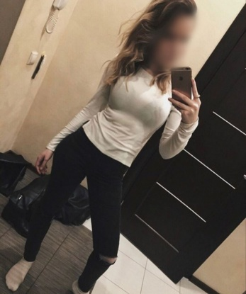 В Москве я рада предложить тебе свои эксклюзивные услуги. Со мной ты сможешь осуществить все твои сокровенные фантазии и порадовать себя незабываемыми ощущениями. Я умею доставлять удовольствие и удовлетворять любого мужчину. В моем арсенале есть множество возможностей, от классики до экзотики. Мои услуги всегда высокого качества, безопасны и конфиденциальны. У меня ты найдешь все, что искал – яркое пристрастие, волнующие игры и незабываемые моменты. Мои фото говорят сами за себя, и отзывы о моей работе только подтверждают мою профессиональность. Встречи со мной – это настоящая сказка. Доверься мне и проведи время в Москве с настоящей горячей красоткой! ❤️ 🌹 13438, 23 года